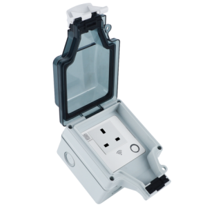 2G Weatherproof Uk Smart Switched Socket IP65
